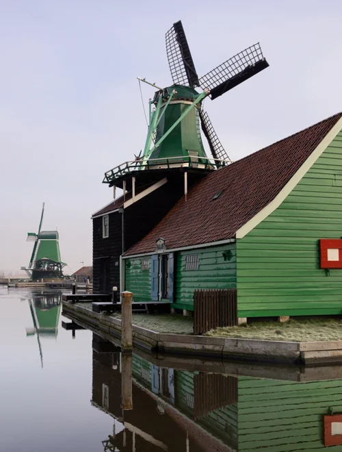 Zaanse Schans and Volendam Private Tour – Clogs, Cheese and More