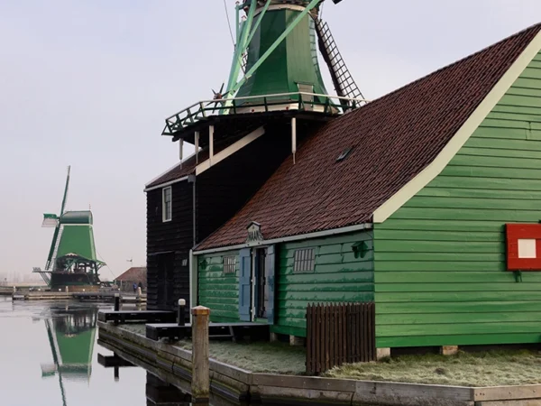 Zaanse Schans and Volendam Private Tour – Clogs, Cheese and More