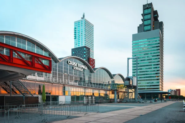 Private Transfer from Rotterdam Port to Amsterdam Airport