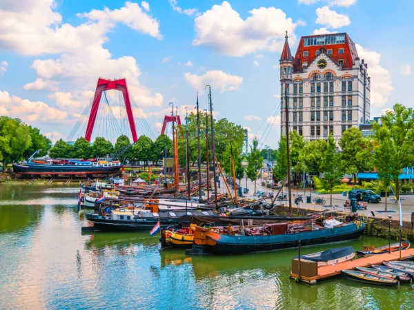 The Hague & Rotterdam: Past and Future Tour
